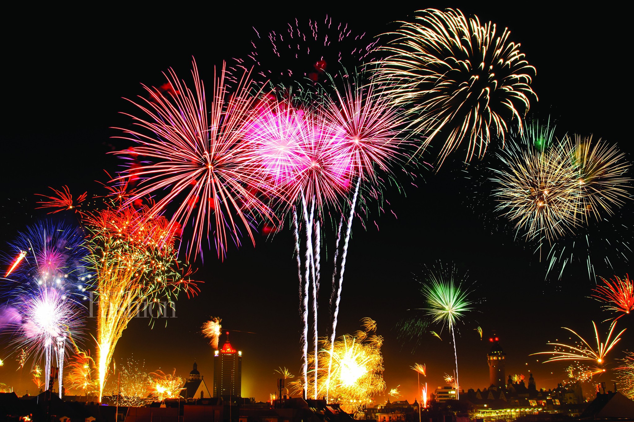 花火と明るい新年の願い