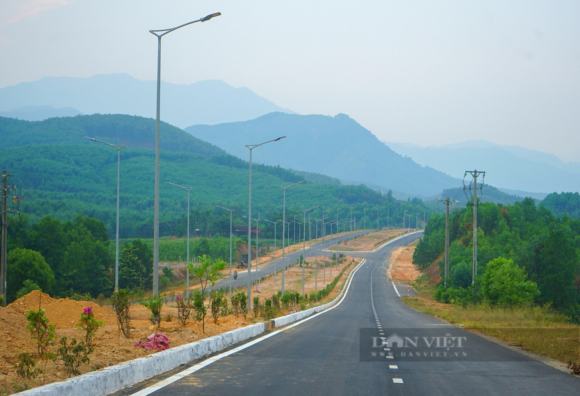 Khu vực được quy hoạch làm khu đô thị sinh thái nằm tựa núi với tầm nhìn ấn tượng tại Đà Nẵng- Ảnh 8.