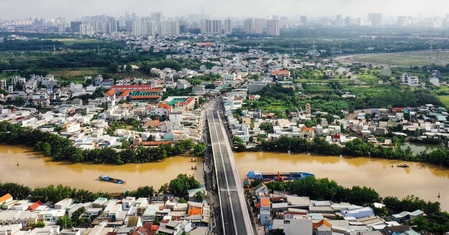 ស្ពានតភ្ជាប់ទីក្រុងហូជីមិញ-ឡុងអាន ត្រៀមនឹងបើកឱ្យធ្វើចរាចរណ៍ បន្ទាប់ពីរង់ចាំអស់ ២២ឆ្នាំ។