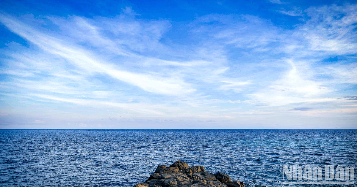 [ภาพ] ชายหาดสวยของกวางตรีที่นักท่องเที่ยวไม่ควรพลาด