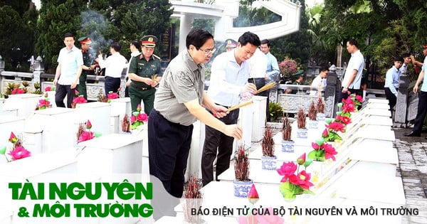 Thủ tướng Phạm Minh Chính viếng Nghĩa trang Liệt sĩ quốc gia Vị Xuyên