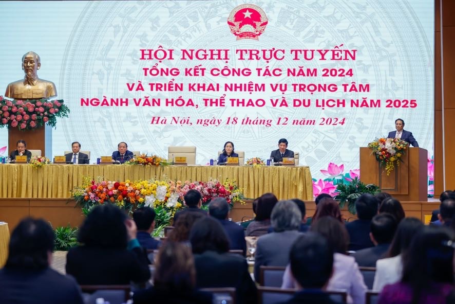 Thủ tướng: Văn hóa, thể thao, du lịch phải huy động mạnh mẽ nguồn lực xã hội để tăng tốc, bứt phá- Ảnh 7.