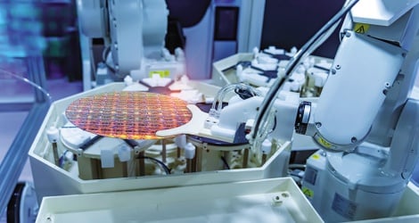 Vietnam ready to accelerate development of semiconductor industry