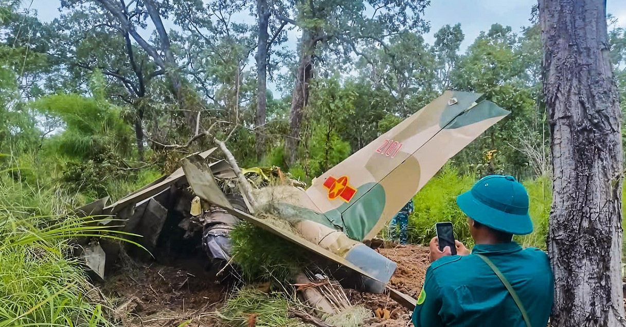 L'avion Yak-130 écrasé à Dak Lak a été retrouvé