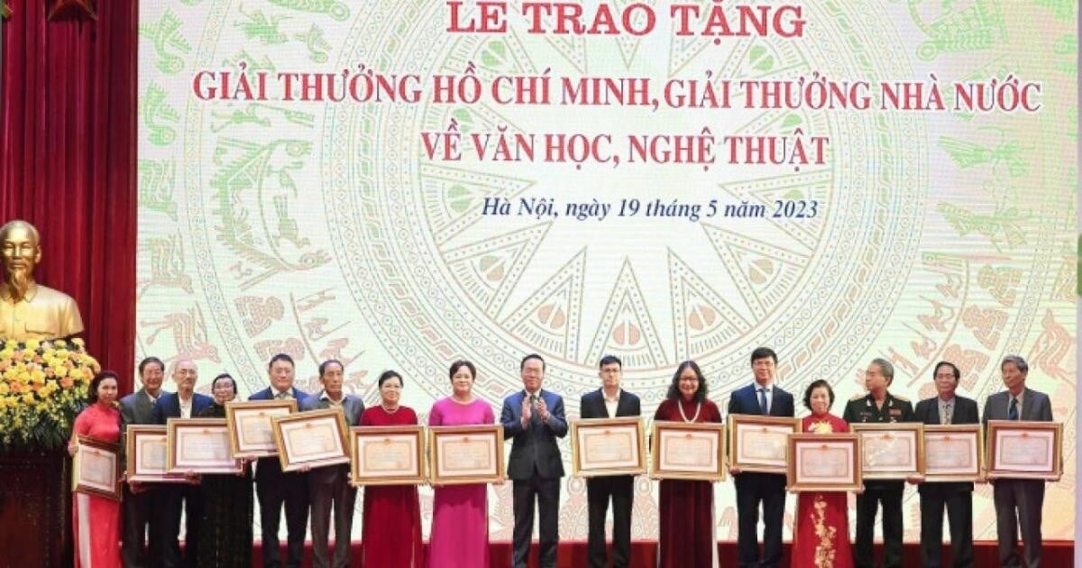 128 tác giả được trao Giải thưởng Hồ Chí Minh, Giải thưởng Nhà nước