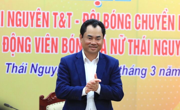 Chairman of Thai Nguyen Provincial People's Committee - Mr. Trinh Viet Hung.