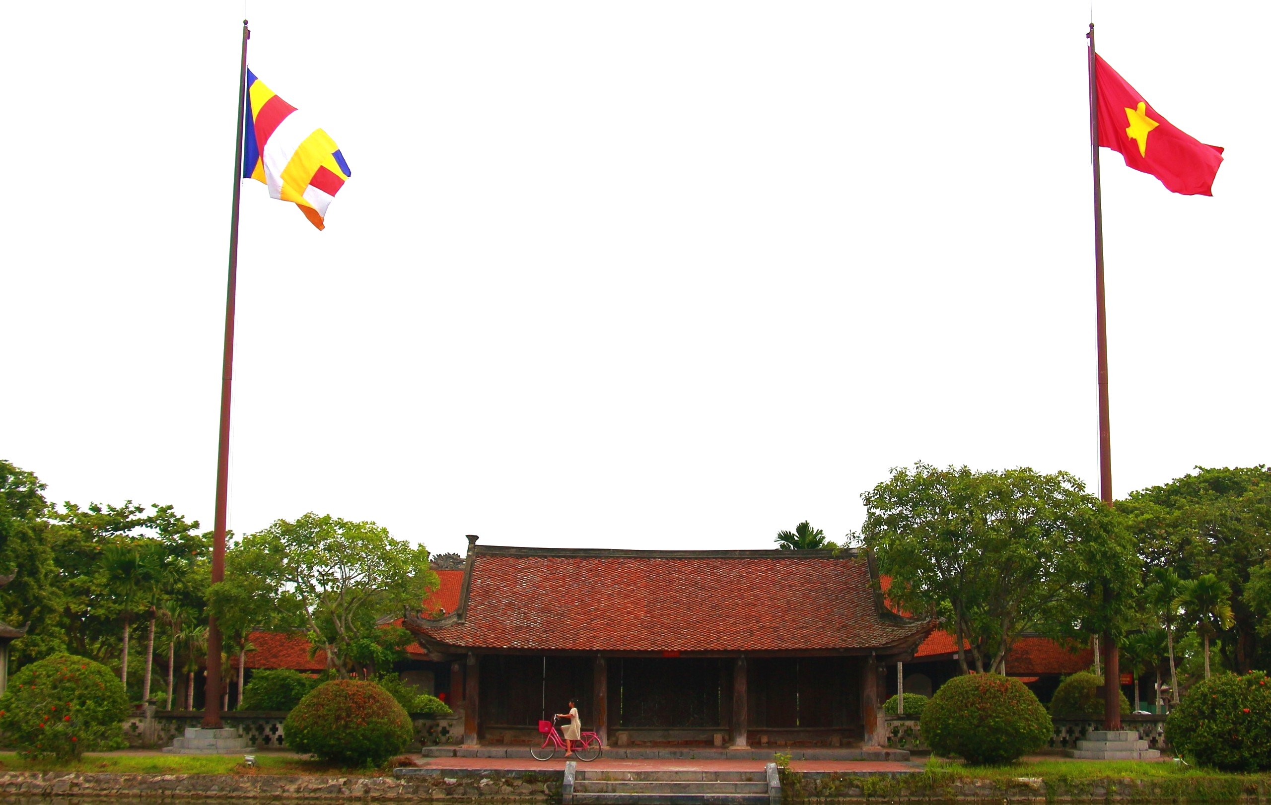 Cận cảnh bộ 'lưỡng long chầu nhật' ở chùa Keo- Ảnh 1.