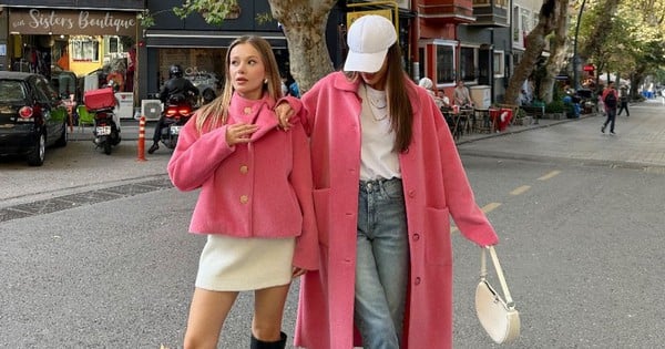 Assert your own personality with oversized jacket