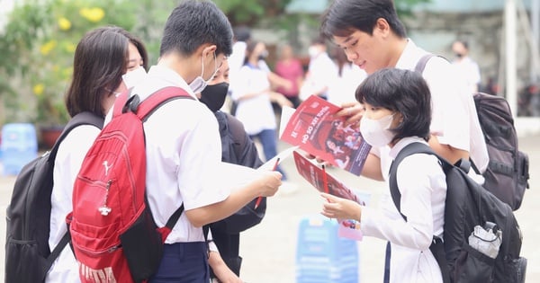 L'Université internationale de Hong Bang annonce le seuil pour garantir la qualité de l'admission dans les universités à temps plein en 2024