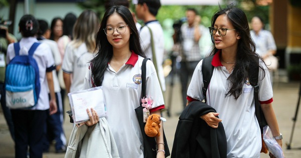 Score standard de l'Université de Finance-Marketing, majeure la plus élevée 25,9 points