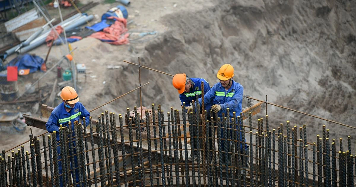 건설산업을 투명하고 현대적인 방향으로 발전시키다