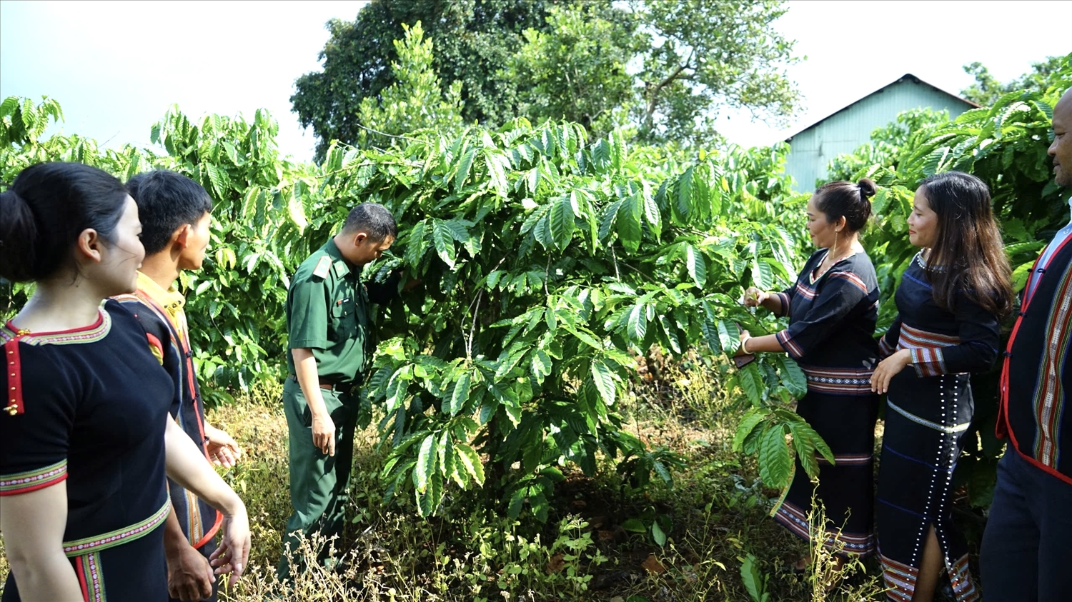 Tổ truyền thông cộng đồng tại xã Ia Nan, huyện Đức Cơ được thành lập nhằm thay đổi nếp nghĩ, cách làm, giúp phụ nữ, trẻ em DTTS biết phát triển kinh tế, xây dựng cuộc sống tốt đẹp hơn