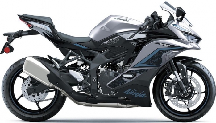 Primer plano de la Kawasaki Ninja ZX-25R SE 2024