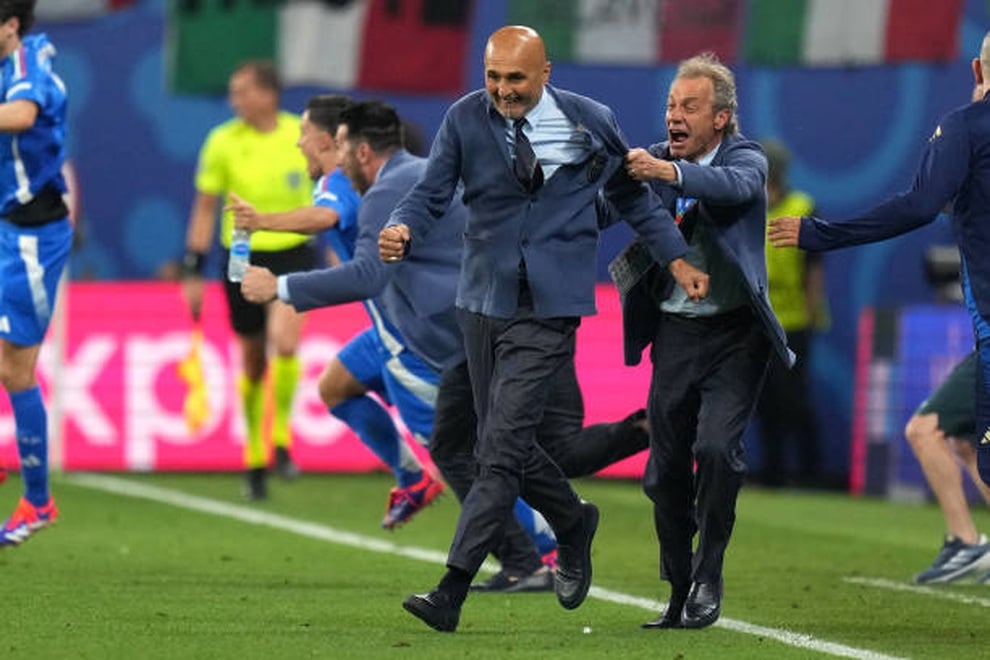 HLV Luciano Spalletti ca ngợi cầu thủ Italy, sẵn sàng đối đầu Thụy Sĩ - 1