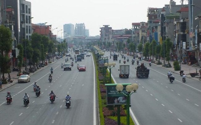 Hanoi a approuvé la construction d'une route de 40 m de large traversant 3 communes du district de Gia Lam, photo 1