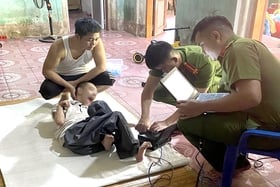 La Policía del Distrito de Thanh Son completó el objetivo de emitir tarjetas de identificación a una unidad a nivel comunal.