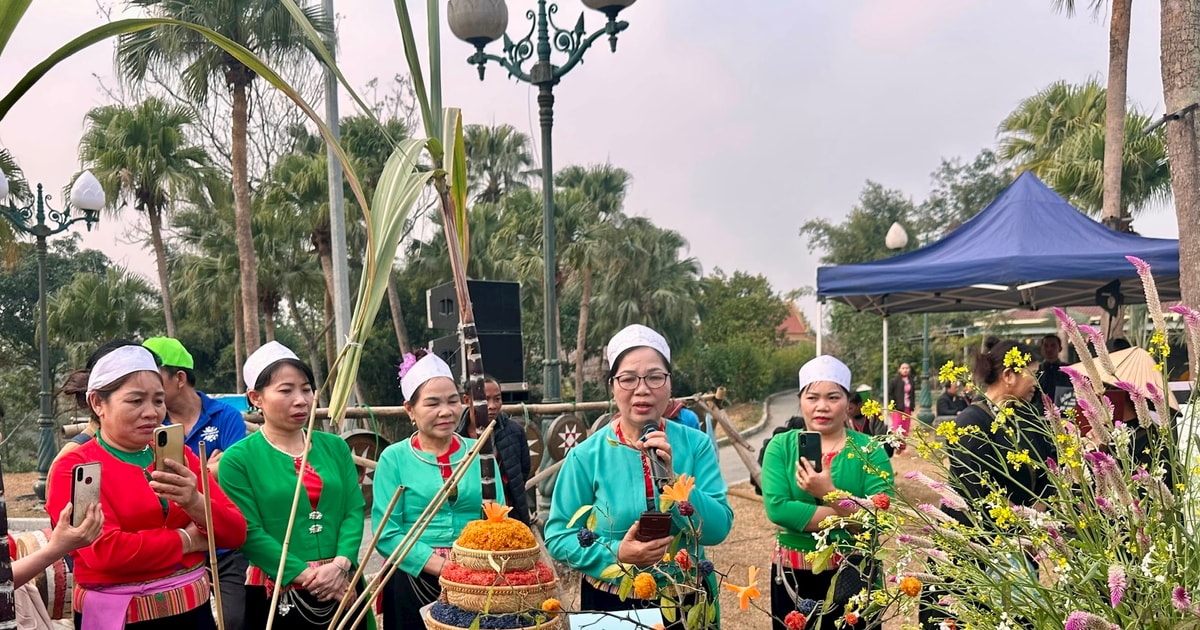 ថ្ងៃចូលឆ្នាំសកល ជួបនឹង 'ផ្សារដីខ្ពស់' នៅទីក្រុងហាណូយ