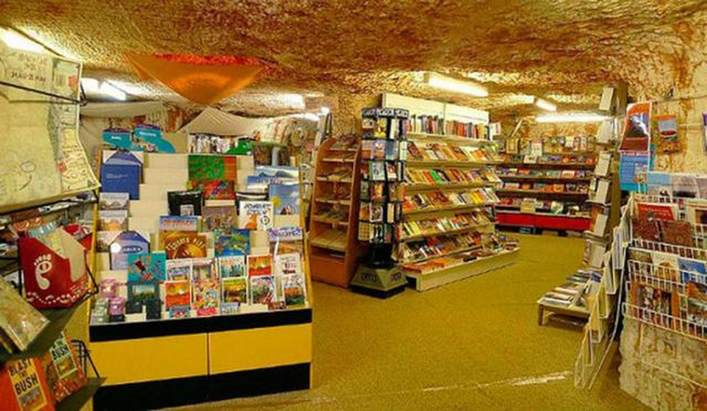 Khám phá thị trấn ngầm dưới lòng đất, nơi sinh sống của 1.000 người- Ảnh 11.