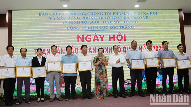 Nhiều mô hình hay phong trào bảo vệ an ninh Tổ quốc ở Sóc Trăng ảnh 1