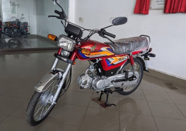 Honda CD70 2025 mit supergünstigem Preis auf den Markt gebracht 1
