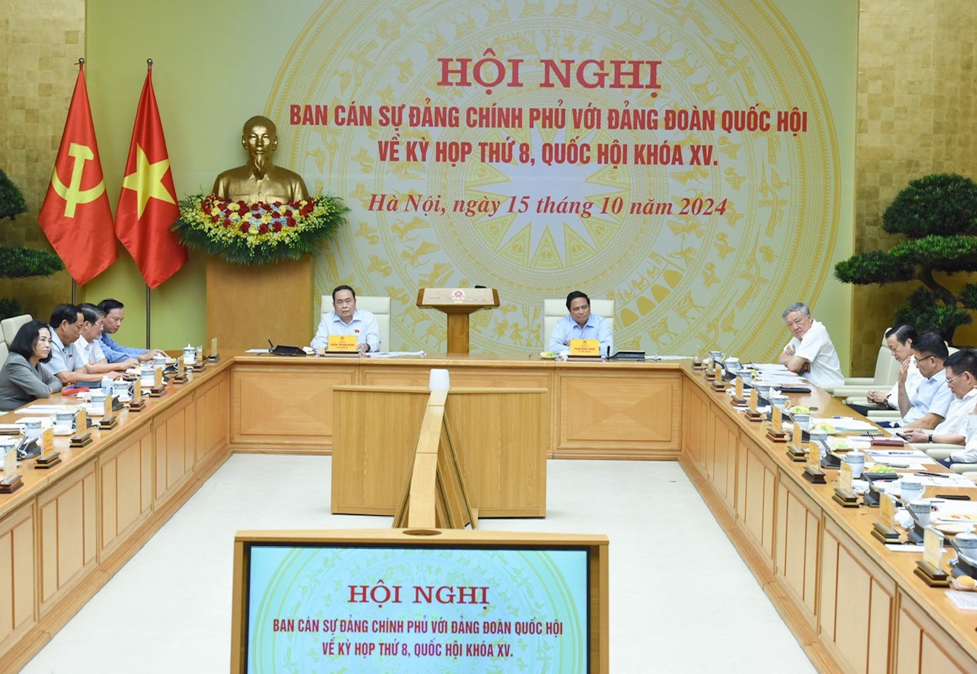 anh bai Quoc hoi