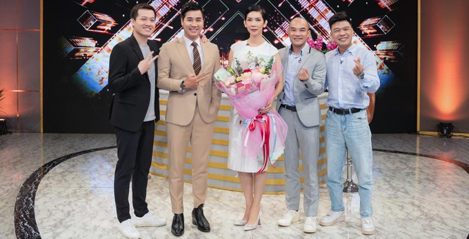 Đĩa khoai lang luộc se duyên vợ chồng siêu mẫu Xuân Lan - 2