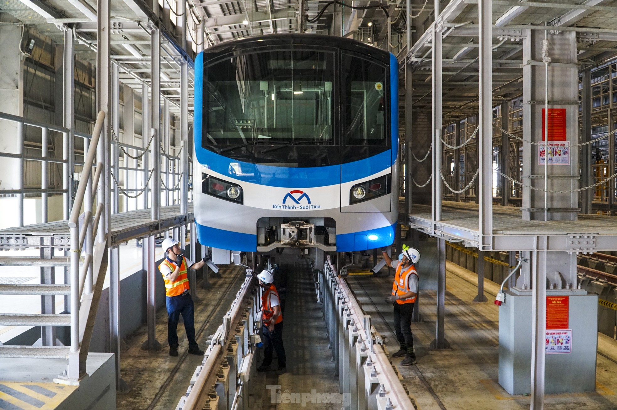 Những việc cuối cùng bên trong đầu não tuyến metro số 1 trước vận hành chính thức ảnh 8