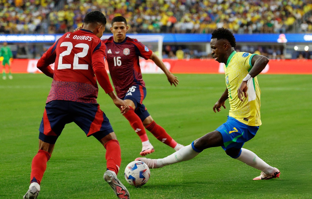 VAR can thiệp, Brazil tuột chiến thắng trước Costa Rica - 1