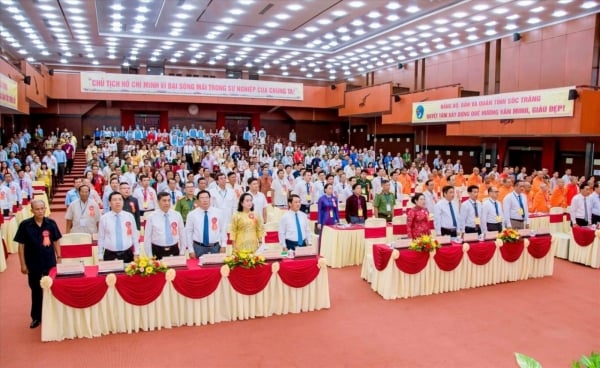 Honoring the contributions of ethnic minorities in Soc Trang province to the country's development