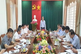 도당위원회 상무위원회는 도기관·기업당 상무위원회와 협력합니다.
