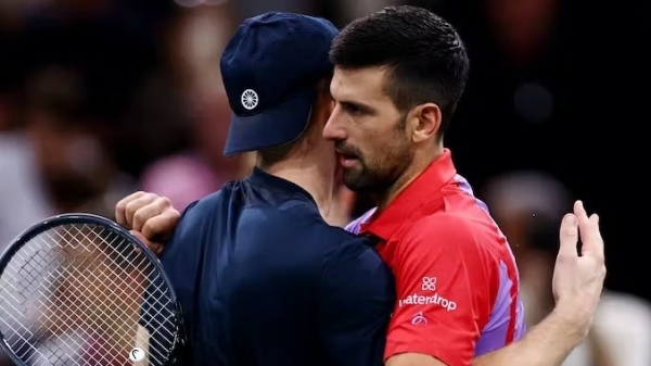 Novak Djokovic បន្ត​ការ​ឈ្នះ​ឈ្នះ​សំបុត្រ​ទៅ​វគ្គ​៨​ក្រុម​ចុង​ក្រោយ​នៃ​ការ​ប្រកួត​វាយ​កូន​បាល់ Paris Masters 2023