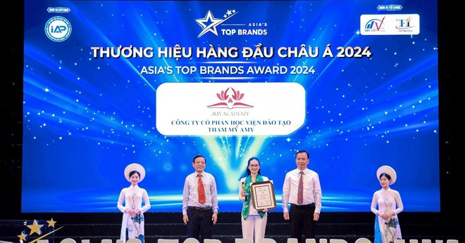 Amy Academy nhận giải thưởng Top 10 Thương hiệu hàng đầu Châu Á 2024