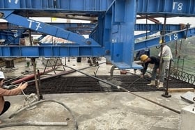 Chính thức hợp long cầu Vĩnh Phú