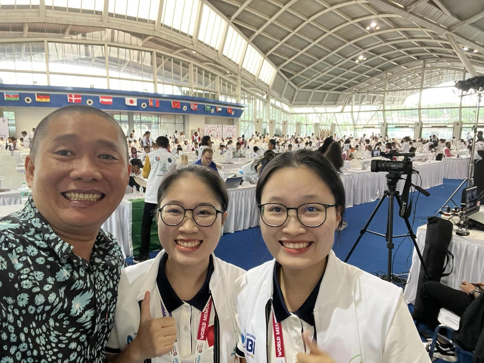 Kỷ lục gia Việt Nam Đặng Ngọc Phương Trinh phá kỷ lục thế giới của người Pháp - Ảnh 8.