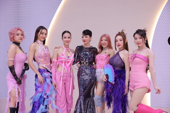 Diep Lam Anh is on Le Quyen's team in the show 