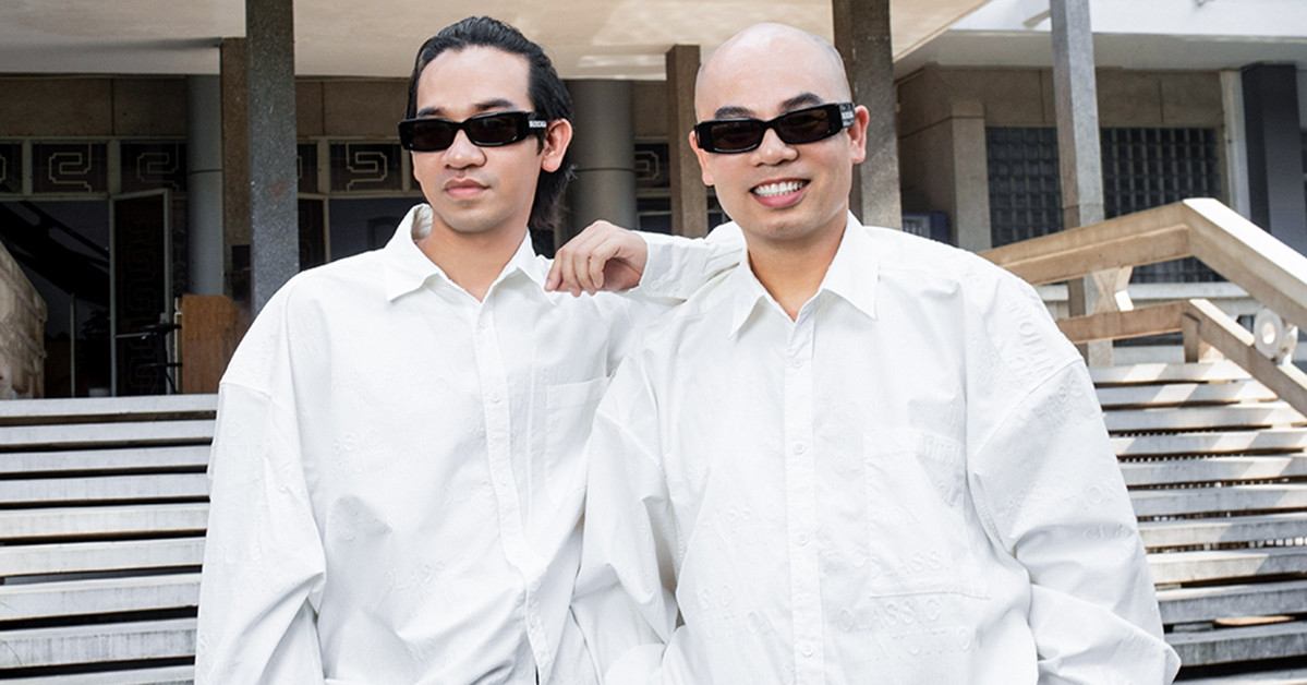 Vu Ngoc and Son organize fashion show at 150-year-old library