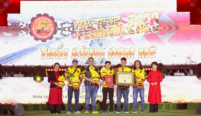 Lễ hội Moto Festival 2023 đón nhận Kỷ lục Guinness Việt Nam “Đoàn diễu hành moto có số lượng nhiều nhất Việt Nam” năm 2023.