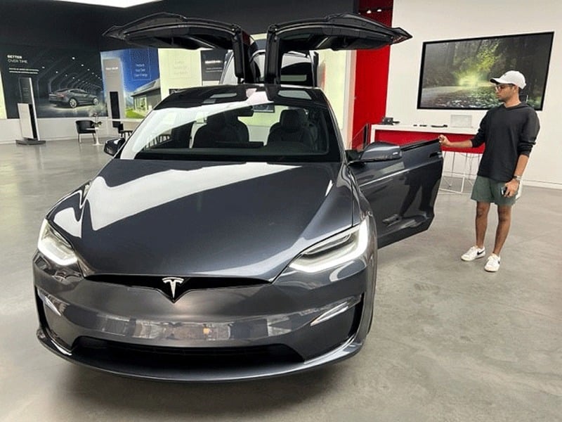 Tesla hưởng lợi khi công nhân ôtô Mỹ đình công