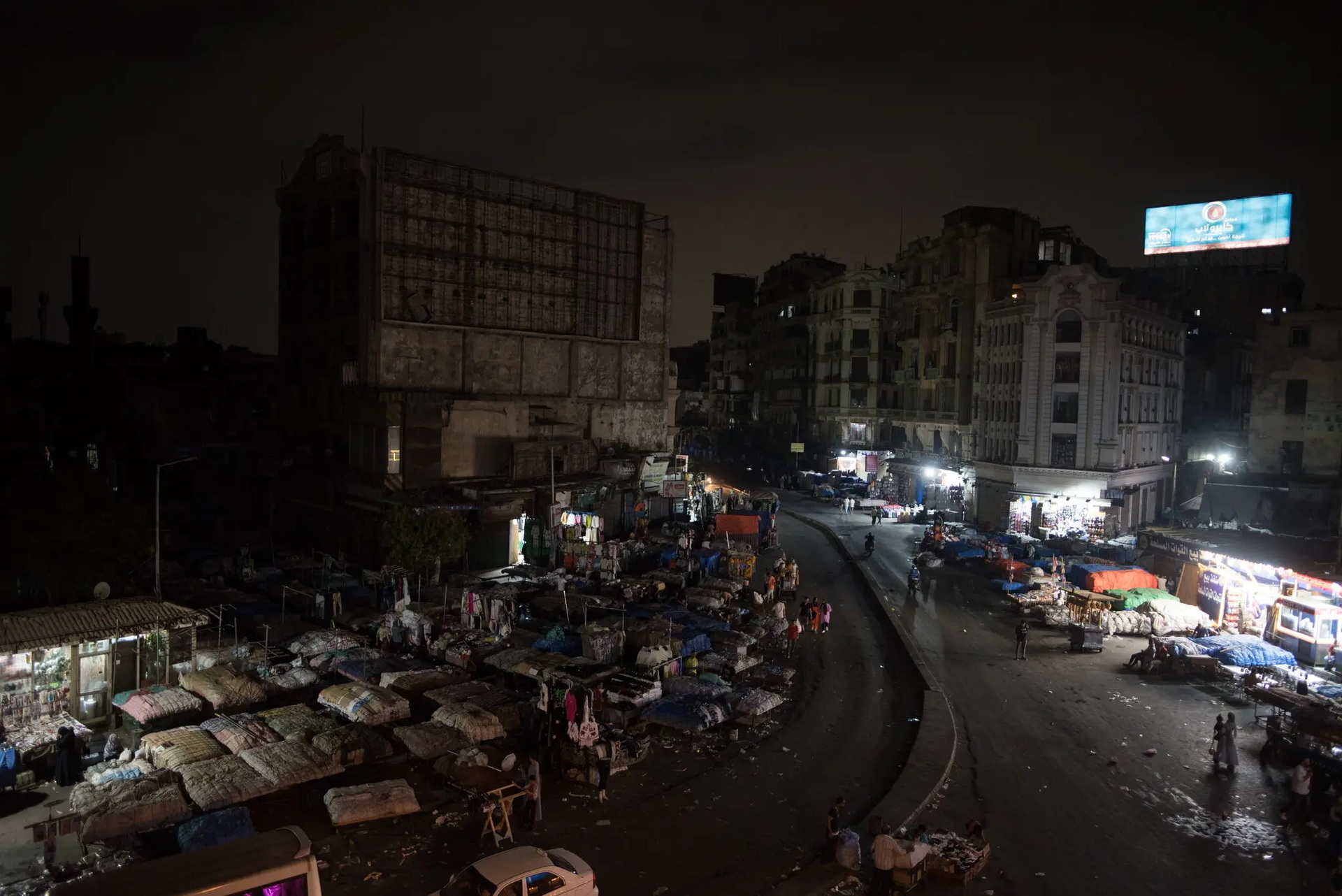 Chaleur et difficultés économiques auxquelles fait face le peuple vietnamien photo 1