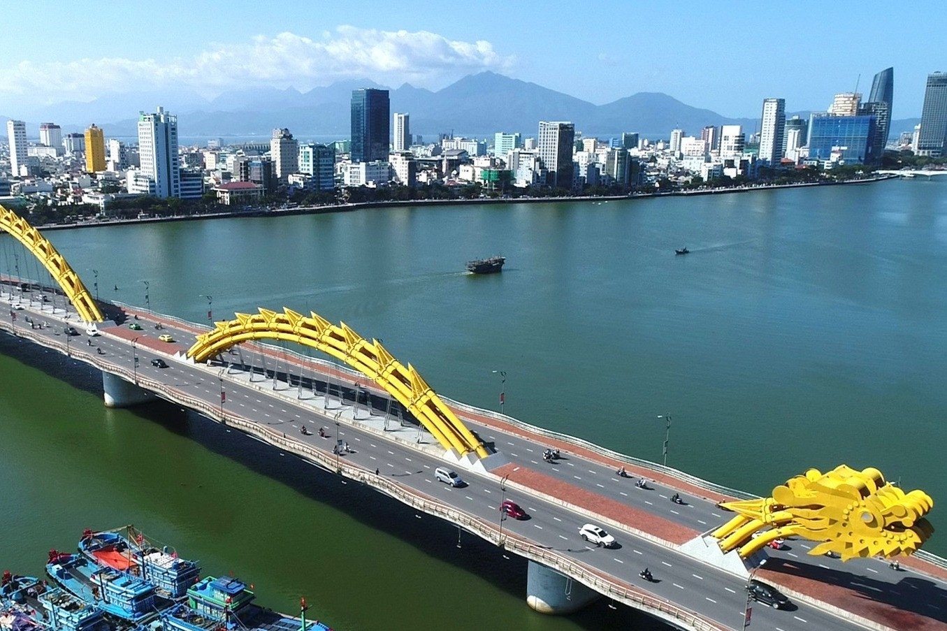 ダナン市、各部局を統合し報道センターを設立