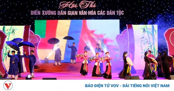 Đậm đà bản sắc các dân tộc trong ngày hội diễn xướng văn hoá dân gian