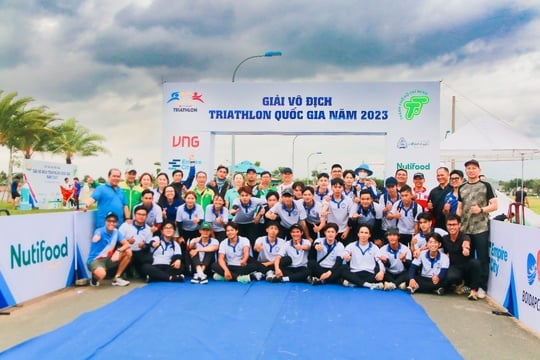 Delifres + Nhà tài trợ “dinh dưỡng” tiếp sức cho giải Triathlon vô địch quốc gia 2023 - Ảnh 1.