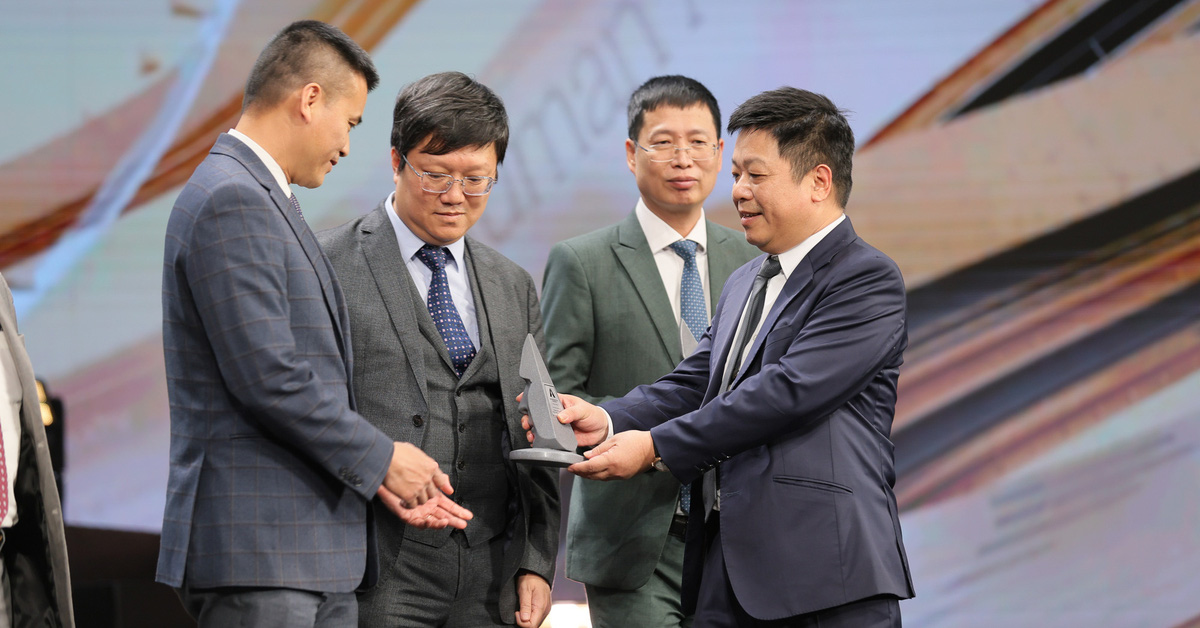 Vietnam Airlines wins 'Sustainable Development Idea' award at Human Act Prize 2024