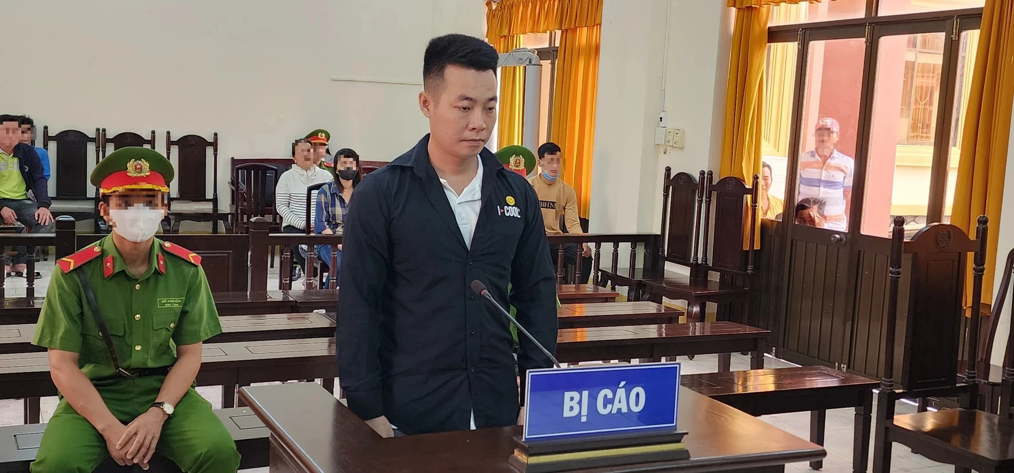 Kiên Giang: Lãnh án vì nhặt 7 viên đạn mang đi chế tác trang sức bật lửa - Ảnh 1.