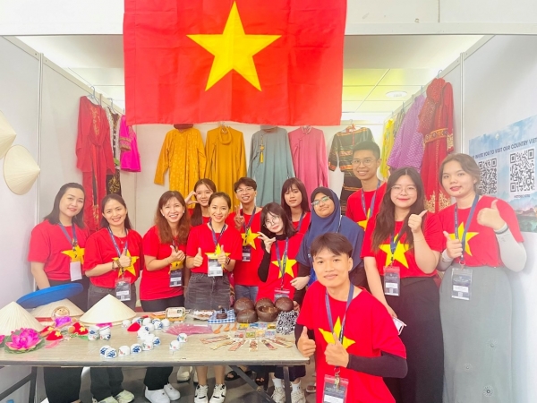 Spreading Vietnam's image at the ASEAN Youth Cultural Forum