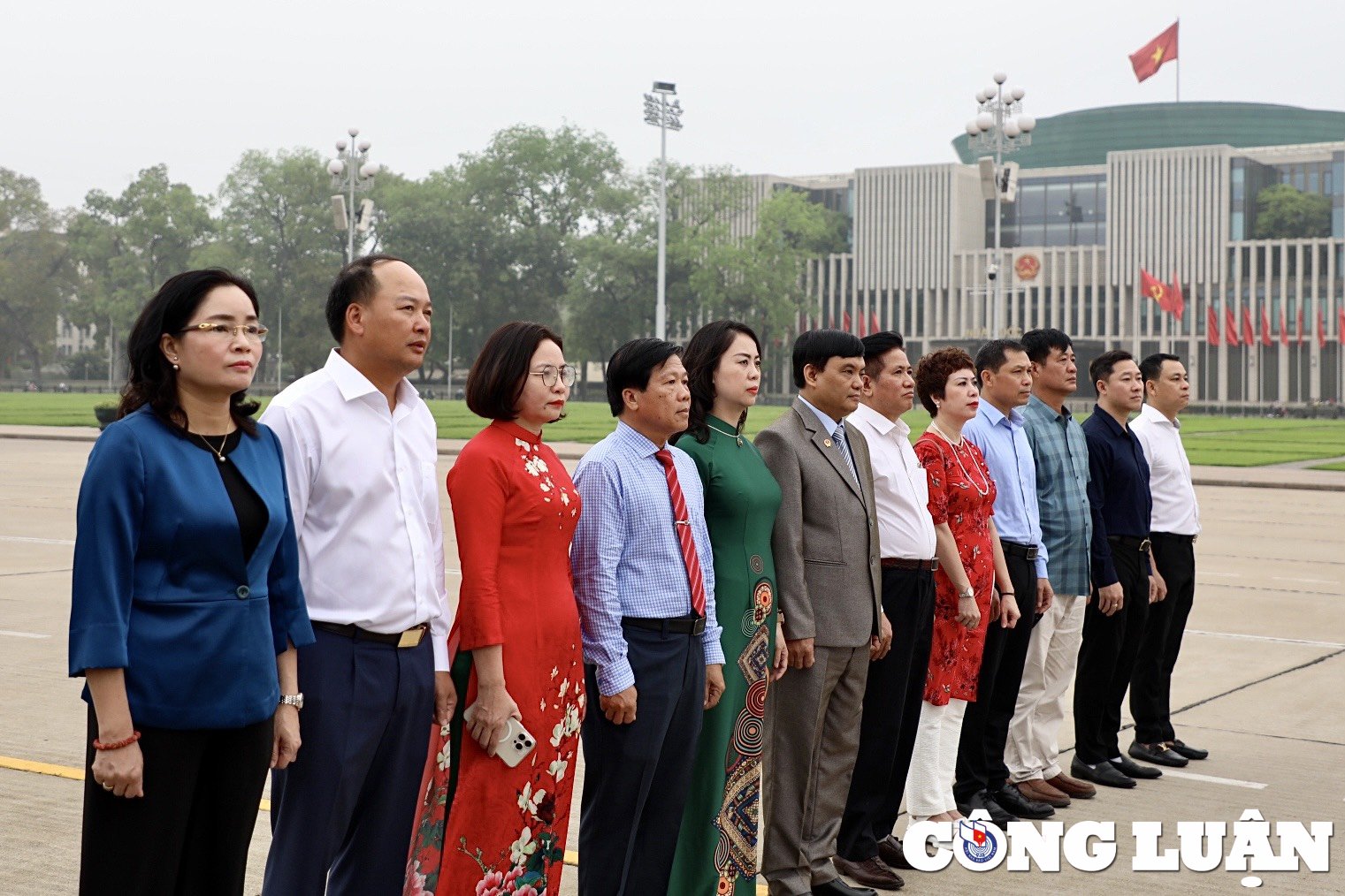 The family of the President of the People's Committee of Ho Chi Minh City, a prestigious person, picture 3