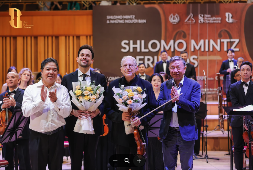 Đại tướng Tô Lâm chúc mừng màn trình diễn tuyệt vời của huyền thoại Shlomo Mintz - Ảnh 8.