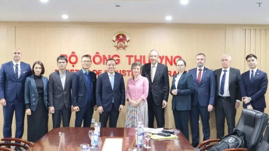 Cooperación económica entre Vietnam y Polonia: un puente de cooperación entre la educación y la economía digital