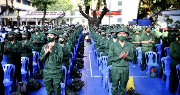 ¿Los estudiantes de programas asociados, maestría y doctorado tienen que realizar el servicio militar?