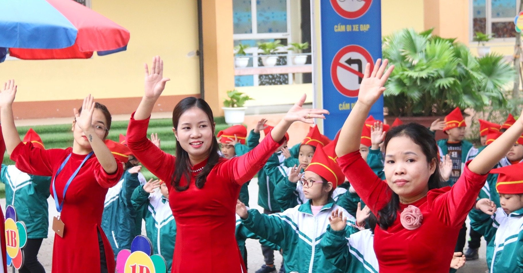 ‘Khó tuyển giáo viên do lương quá thấp’